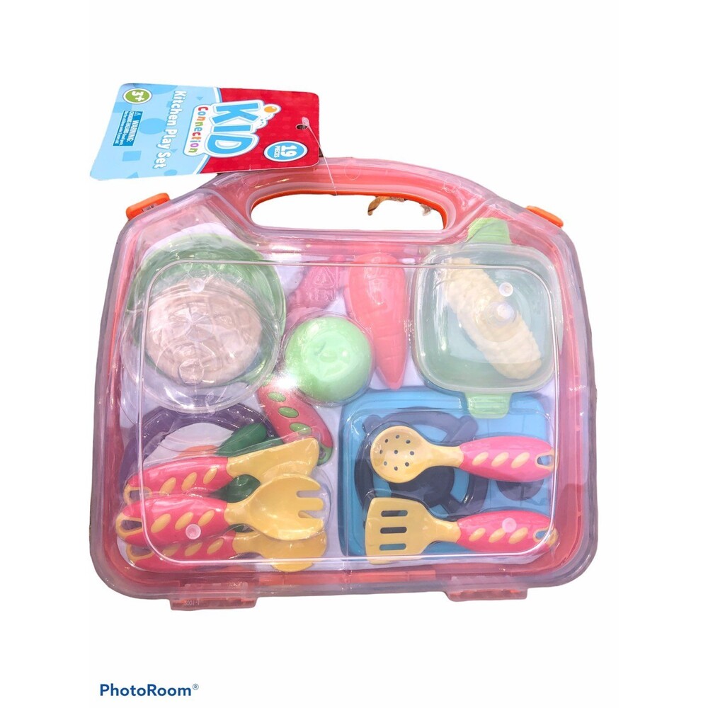 Kid Connection 19 piece kitchen play set; new with tags